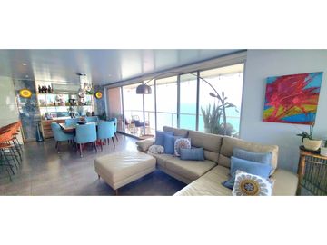 Venta departamento de lujo frente al mar en edificio Ibiza en Manta.
