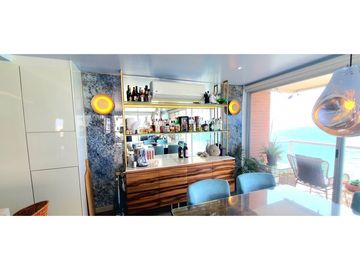Venta departamento de lujo frente al mar en edificio Ibiza en Manta.