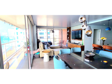 Venta departamento de lujo frente al mar en edificio Ibiza en Manta.
