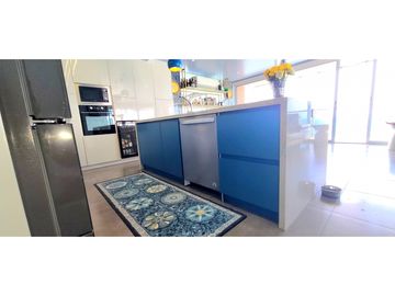 Venta departamento de lujo frente al mar en edificio Ibiza en Manta.