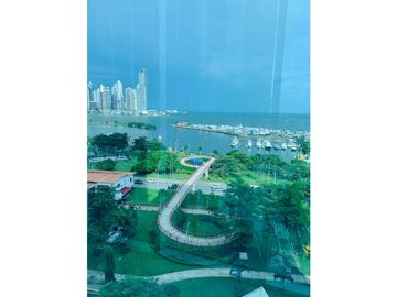 Apartamento en Yacht Club