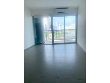 Apartamento en Yacht Club