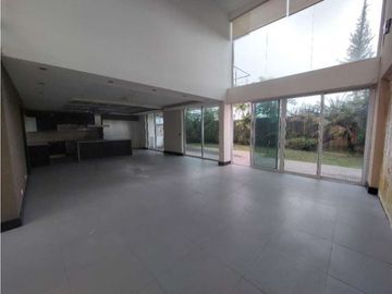 Venta de casa en Costa Sur (Costa Esmeralda) GTA