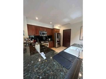 VENTA DE HERMOSA CASA EN EL EXCLUSIVO BUENAVENTURA, BRISTOL.