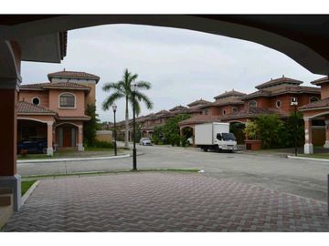 VENTA DE CASA EN COSTA SUR PANAMA, HERMOSA PROPIEDAD LISTA PARA OCUPAR