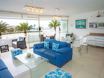 VENTA FLAT A MEDIA CUADRA DEL MAR