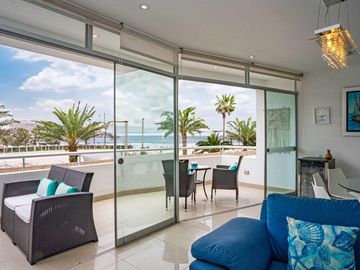 VENTA FLAT A MEDIA CUADRA DEL MAR