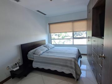 Venta suite amoblada sector Ciudad Colòn