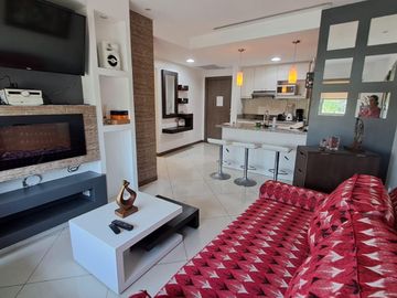 Venta suite amoblada sector Ciudad Colòn