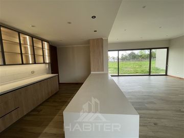 Casa en Venta en Loteo Mercedes Oriente