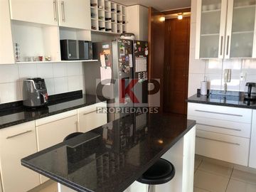 Departamento en Venta en Parque Araucano / Alonso de Cordova