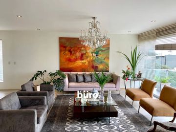 LINDO DEPA/CASA CON GRAN JARDIN Y TERRAZA EN VENTA EN LA AURORA MIRAFLORES