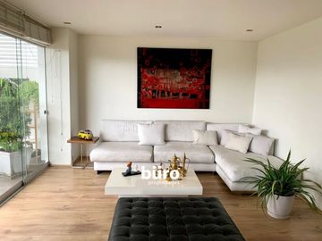 LINDO DEPA/CASA CON GRAN JARDIN Y TERRAZA EN VENTA EN LA AURORA MIRAFLORES