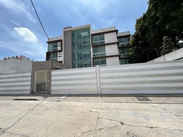 VENTA DE DEPARTAMENTO EN TORRE VILSUA 3 RECAMARAS, UVP, PLAZA CRISTAL, PUEBLA.