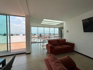 VENTA DE DEPARTAMENTO EN TORRE VILSUA 3 RECAMARAS, UVP, PLAZA CRISTAL, PUEBLA.