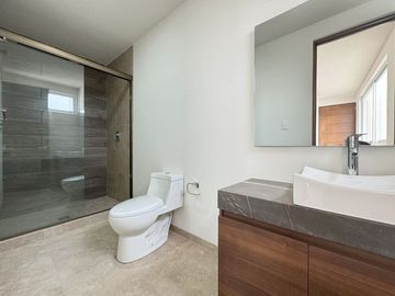 Casa nueva venta por Ave Tecnologico y las Torres