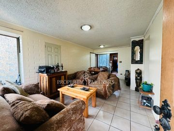 Casa en condominio en La Florida con suelo comercial