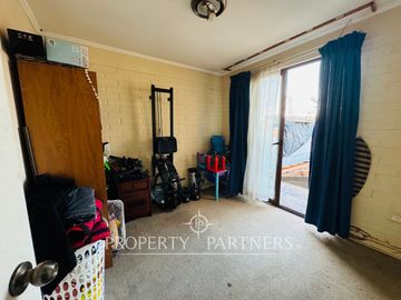 Casa en condominio en La Florida con suelo comercial