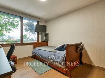 Departamento con inmejorable vista despejada