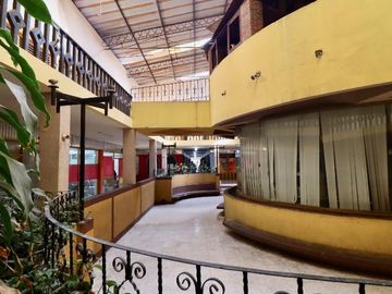 Edificio comercial en venta en Moroleón