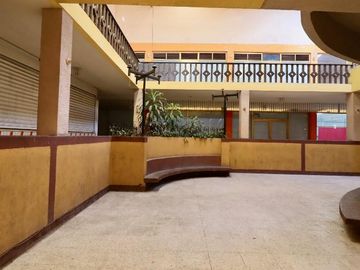 Edificio comercial en venta en Moroleón
