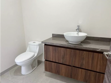VENDO CASA EN EX HACIENDA SAN FELIPE, COACALCO JUNTO CENTRO COMERCIAL COSMOPOL