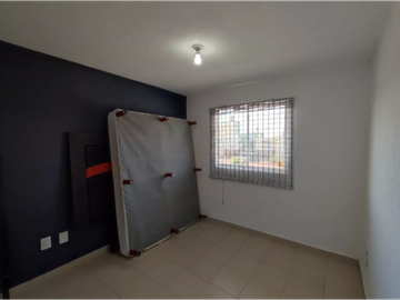 VENDO CASA EN FRACC. REAL VERONA, TECAMAC CERCA DE GRAN PATIO ECATEPEC