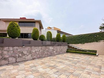 Casa en venta con vista al hoyo 4 del Campo de Golf en Chiluca