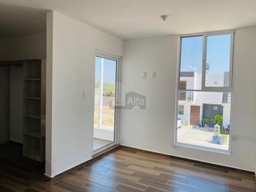Casa EN VENTA, en fraccionamiento y Privada Fuentes de Magda en Villa de Pozos