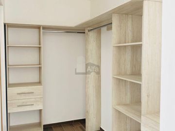 Casa EN VENTA, en fraccionamiento y Privada Fuentes de Magda en Villa de Pozos