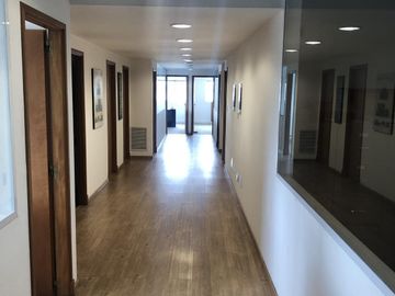Venta Oficina San Isidro