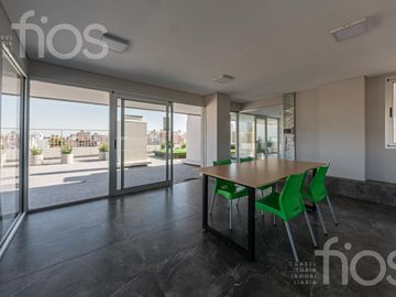 VENTA DEPARTAMENTO DE TRES DORMITORIOS CON BALCÓN Y AMENITIES  EN REPÚBLICA DE LA SEXTA