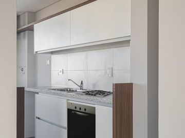 VENTA DEPARTAMENTO DE TRES DORMITORIOS CON BALCÓN Y AMENITIES  EN REPÚBLICA DE LA SEXTA