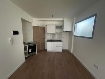 VENTA - MONOAMBIENTE DIVISIBLE  - ALMAGRO