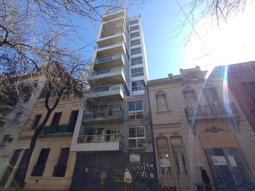 VENTA - MONOAMBIENTE DIVISIBLE  - ALMAGRO