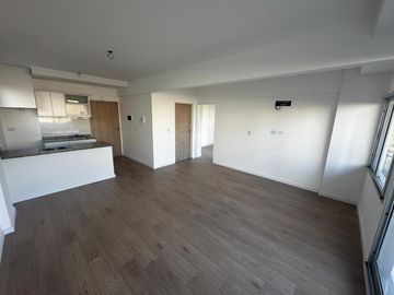 VENTA - MONOAMBIENTE DIVISIBLE - ALMAGRO