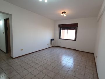 VENTA Departamento 1 dormitorio. Edificio Esperanza V