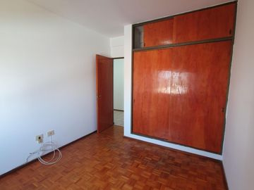 VENTA Departamento 1 dormitorio. Edificio Esperanza V