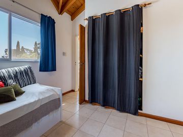 VENTA/PERMUTA - Casa - 2 dormitorios - Solares de Carcaraes, Iriondo