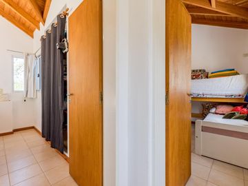 VENTA/PERMUTA - Casa - 2 dormitorios - Solares de Carcaraes, Iriondo
