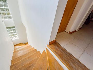 VENTA/PERMUTA - Casa - 2 dormitorios - Solares de Carcaraes, Iriondo