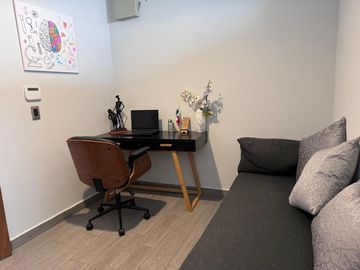 Cómoda casa, muy cercana al nuevo distribuidor de Mil Cumbres
