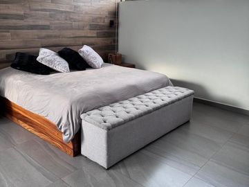 Cómoda casa, muy cercana al nuevo distribuidor de Mil Cumbres