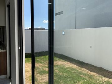 VENTA DE CASA NUEVA CON 3 RECÁMARAS EN PARQUE ANÁHUAC, LOMAS DE ANGELÓPOLIS