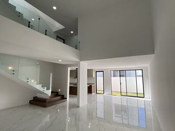 VENTA DE CASA NUEVA CON 3 RECÁMARAS EN PARQUE ANÁHUAC, LOMAS DE ANGELÓPOLIS