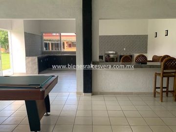CASA EN VENTA EN TEQUISQUIAPAN  AMUEBLADA EN GRANJAS RESIDENCIALES ADRI