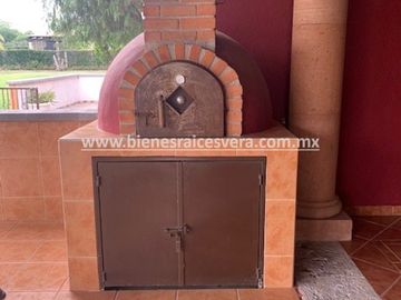 CASA EN VENTA EN TEQUISQUIAPAN  AMUEBLADA EN GRANJAS RESIDENCIALES ADRI