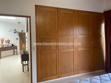 CASA EN VENTA EN TEQUISQUIAPAN  AMUEBLADA EN GRANJAS RESIDENCIALES ADRI