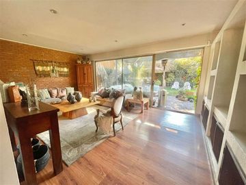 Casa en Venta en MANQUHEU NORTE / LAS ENCINAS