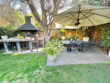 Casa en Venta en MANQUHEU NORTE / LAS ENCINAS